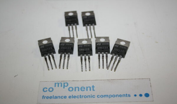 2N6121 Transistors Silicon NPN Power 45V 4A 40W TO-220 NOS -1PCS(F4)